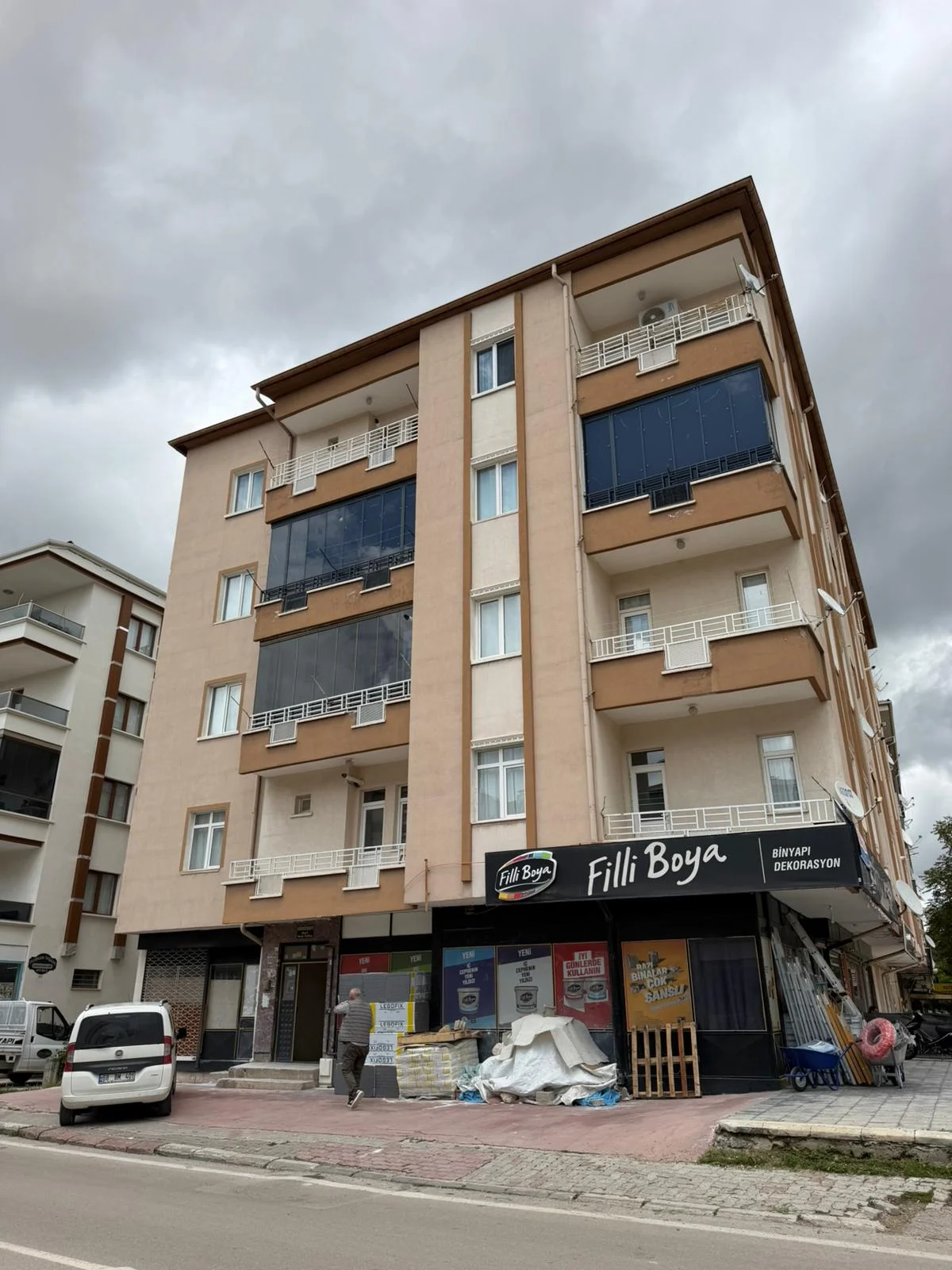 ÖĞRETMEN EVİ YANİ BEREKET FIRININ KARŞISI KACIRILMIYCAK FIRSAT